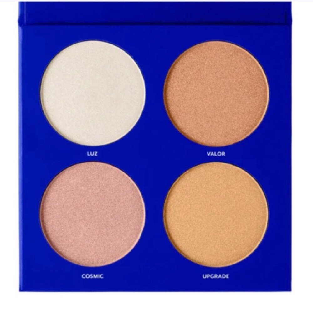 Tresluce  LUCETE Highlighter Palette 4 pan  NEW BNIB